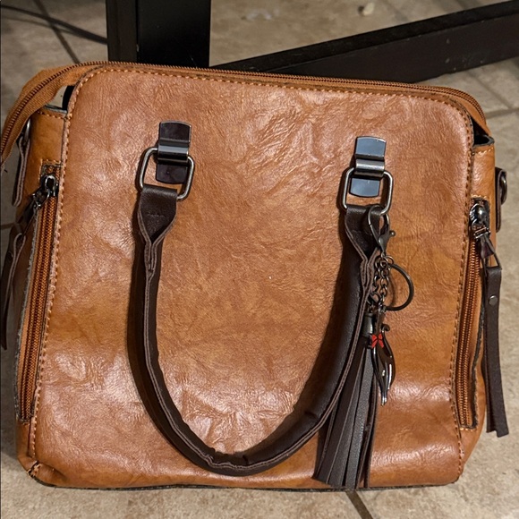 Handbags - Classic Buttery Brown Tote Bag with Dark Brown Handles